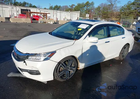 2016 Honda Accord Touring из США, поврежденный, VIN 1HGCR3F95GA012399